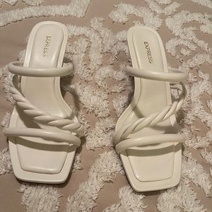 Winter white twisted double strap mules